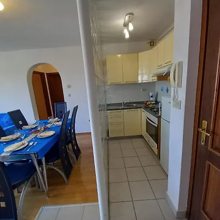 Iva Apartman Pula Exterior photo